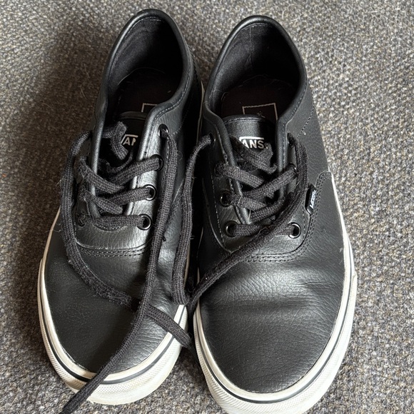 Vans Men's Black and White Sneakers - Picture 4 of 6